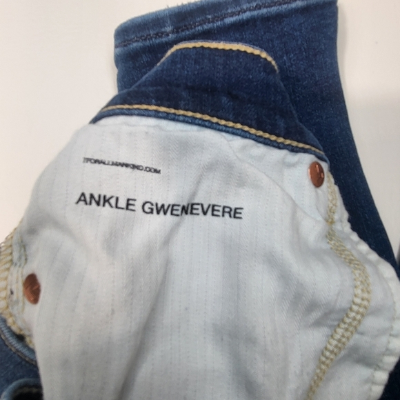 7 For All Mankind Jeans Gwenevere Ankle Dark Wash Denim Classic Style Size 29 - Picture 5 of 9